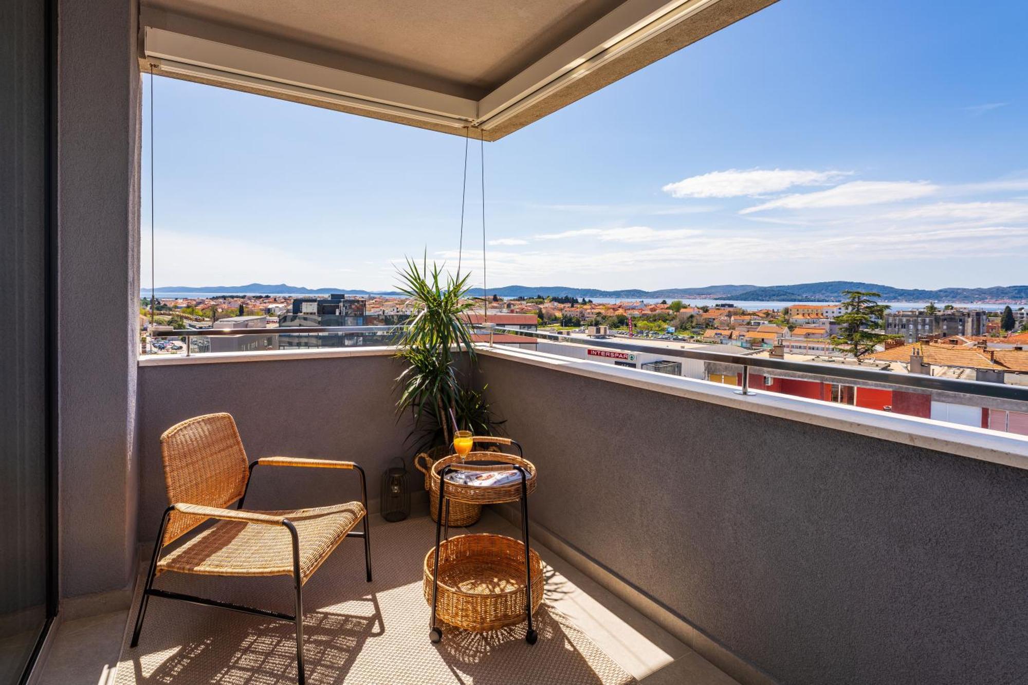 D-Apartment - With Garage And Balcony Zadar Exterior foto